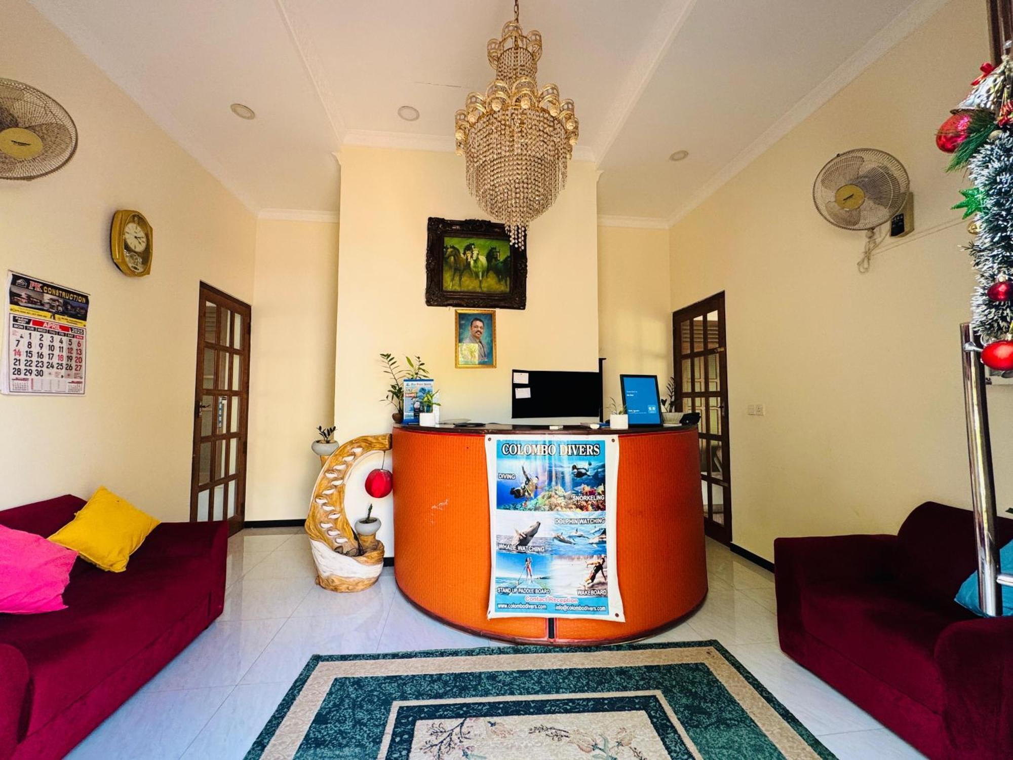 Aa Inn Trincomalee Exterior photo