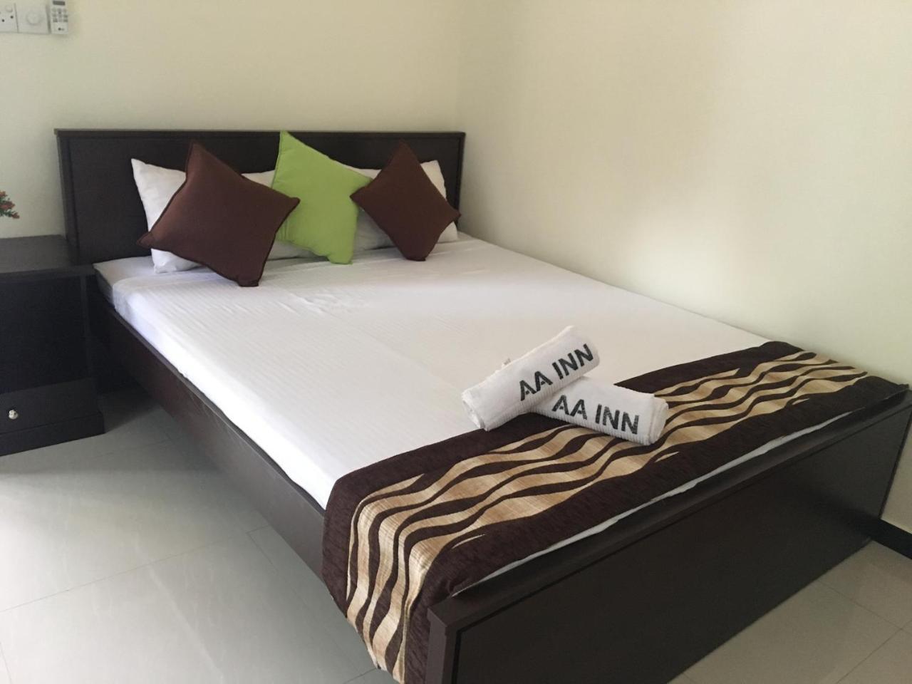 Aa Inn Trincomalee Exterior photo