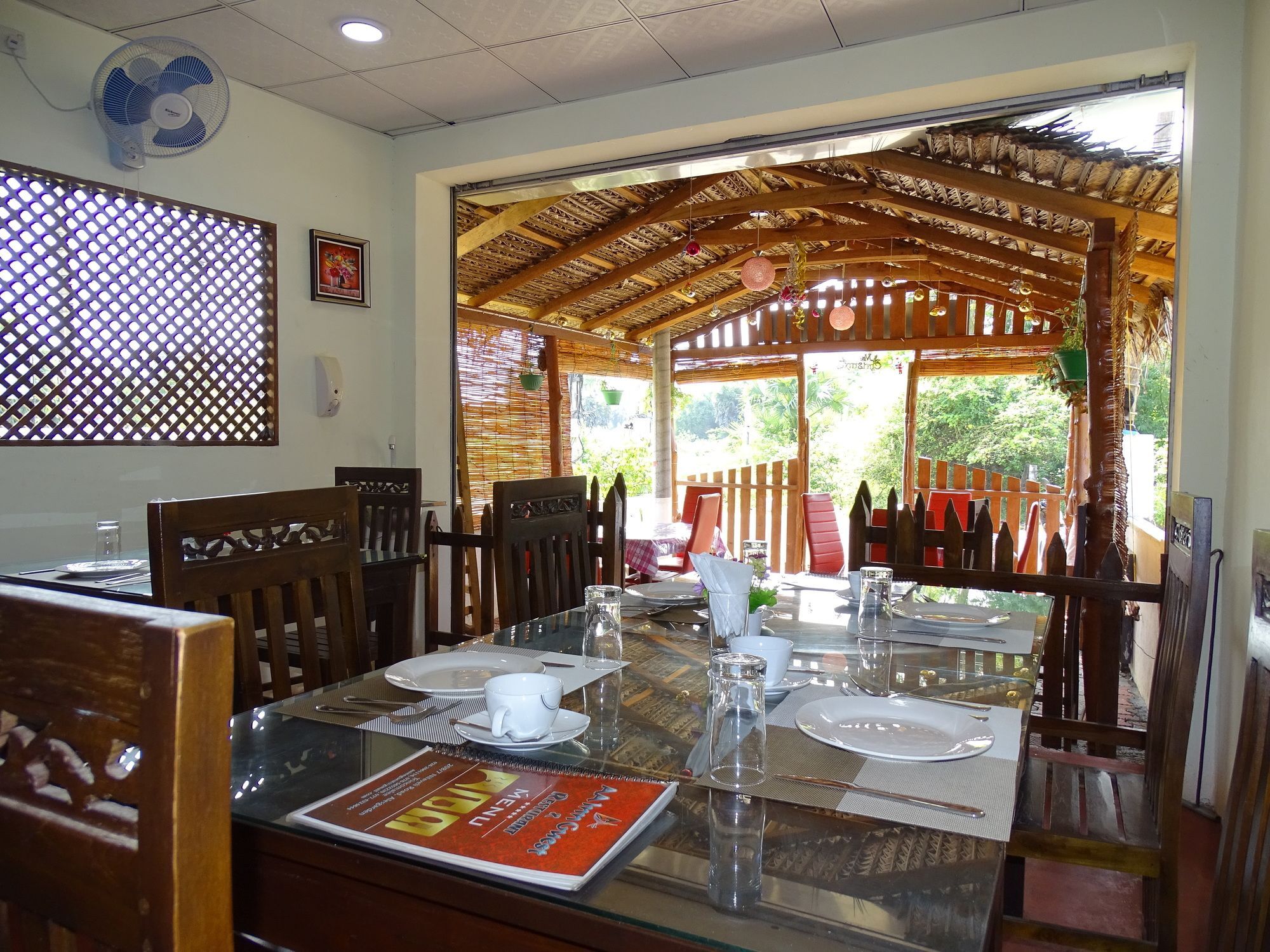 Aa Inn Trincomalee Exterior photo